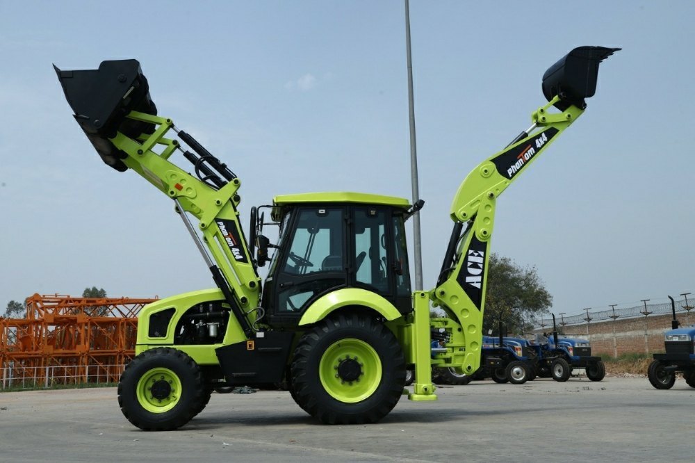 ace-phantom-backhoe-loader (1)